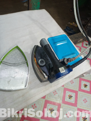 Silver Star ES-300L Gravity Steam Iron